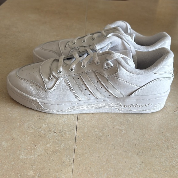 Adidas Rivalry Low - Picture 7 of 8